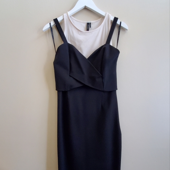 Marciano Black and White Fitted Dress,  Small Size - Picture 2 of 13